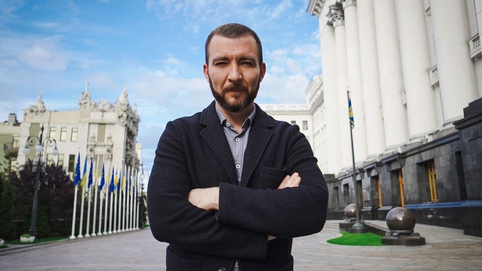 Офіс президента звільнив Арестовича, повідомив Никифоров (на фото)