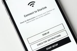 13 січня Федоров говорив, що в Україні вже є майже 30 тис. Starlink