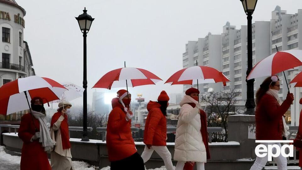 Загалом Держдеп США запровадив візові обмеження стосовно 322 осіб за підрив демократії в Білорусі