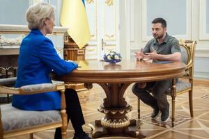 Зеленский поблагодарил лично фон дер Ляйен за "мощную поддержку"