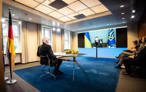 Україна цінує ухвалені на початку 2023 року важливі оборонні рішення керівництва Німеччини, зазначив Зеленський у розмові зі Штайнмаєром