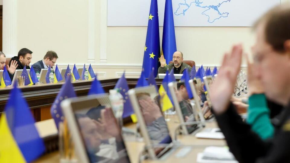 Решение об изменениях в порядке предоставления грантов по программе "єРобота" Кабмин принял на заседании 17 января