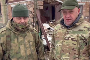 Пригожин на камеру похвалил Елизарова за "взятие" Соледара