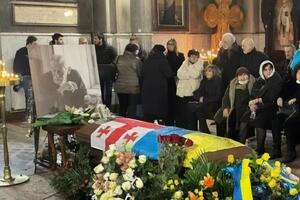 С 17 декабря в церкви Кашвети в центре Тбилиси проходит панихида