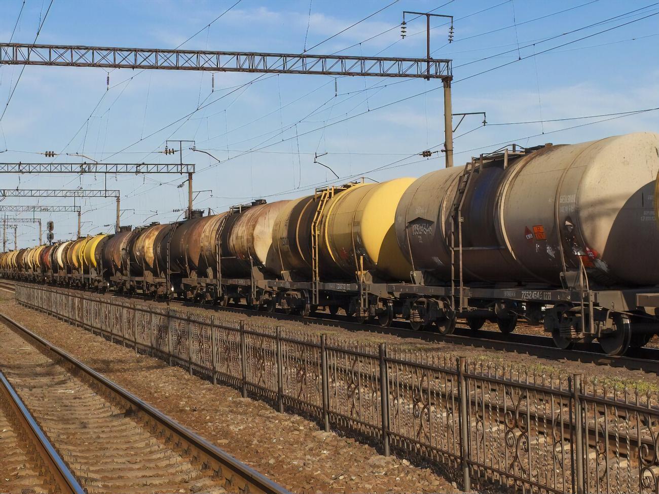 Цистерны используются, чтобы избежать контроля, пишут СМИ