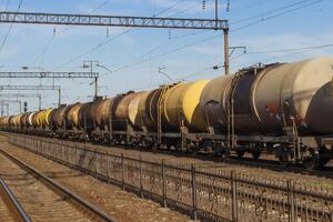 Цистерны используются, чтобы избежать контроля, пишут СМИ