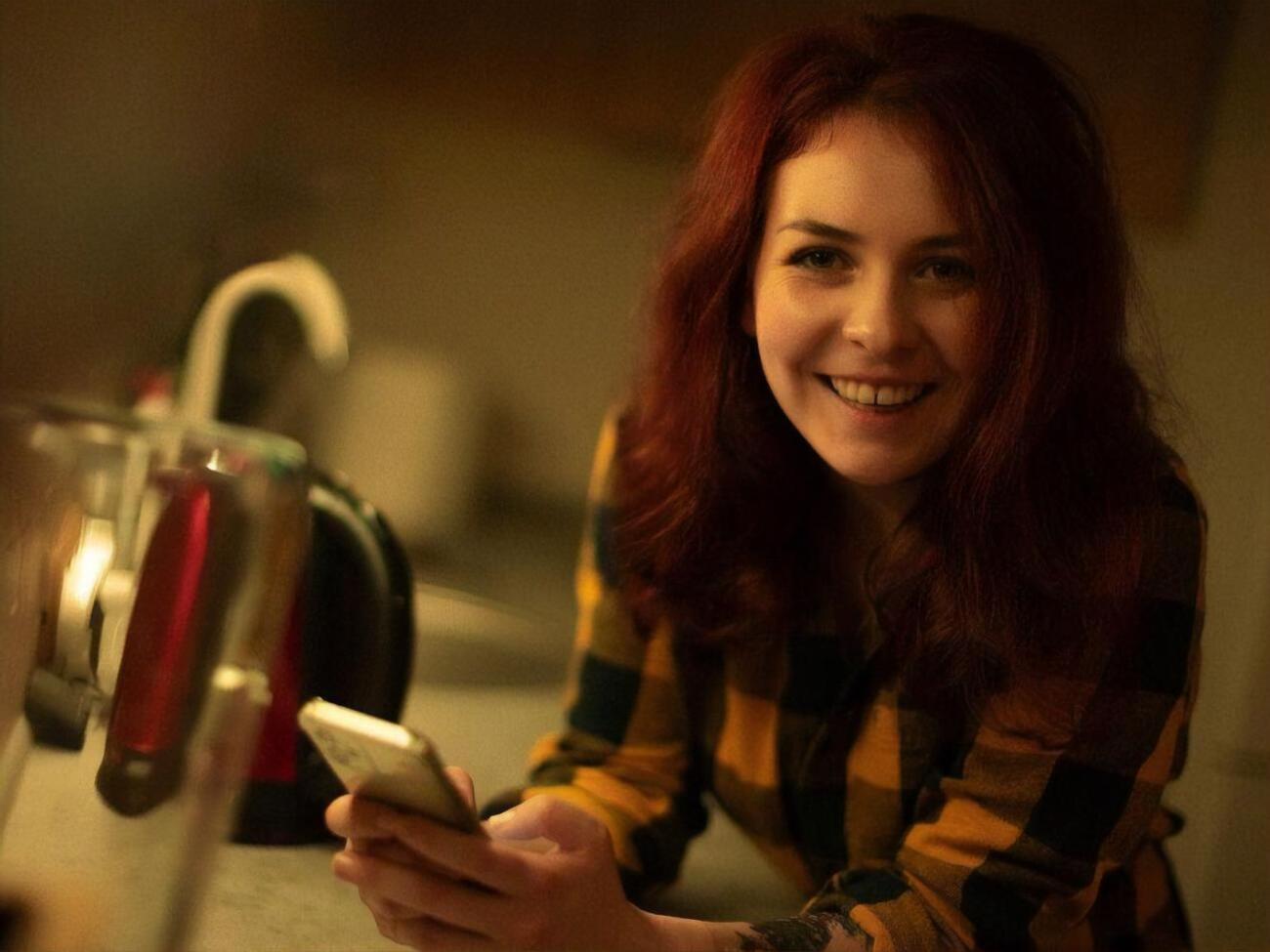 Пташка присвятила татуювання батькам