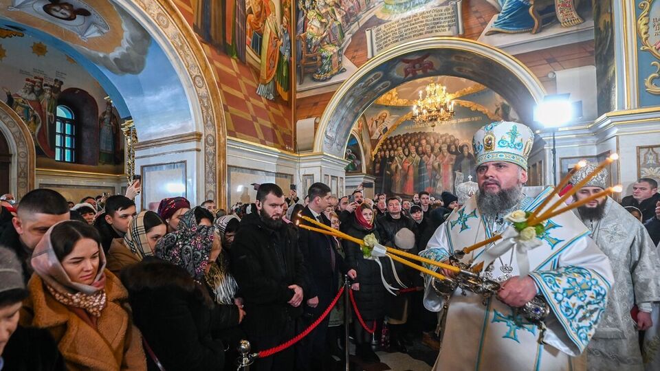 Митрополит Епіфаній провів друге богослужіння у Києво-Печерській лаврі з нагоди Хрещення. Фоторепортаж