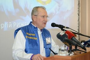 Когда 27-летнюю Катю, пережившую взрыв в Днепре, привезли в больницу Мечникова, ее лицо было серым, температура тела едва дотягивала до 31 °С