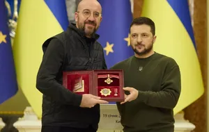 Зеленский наградил Мишеля орденом "За заслуги" I степени