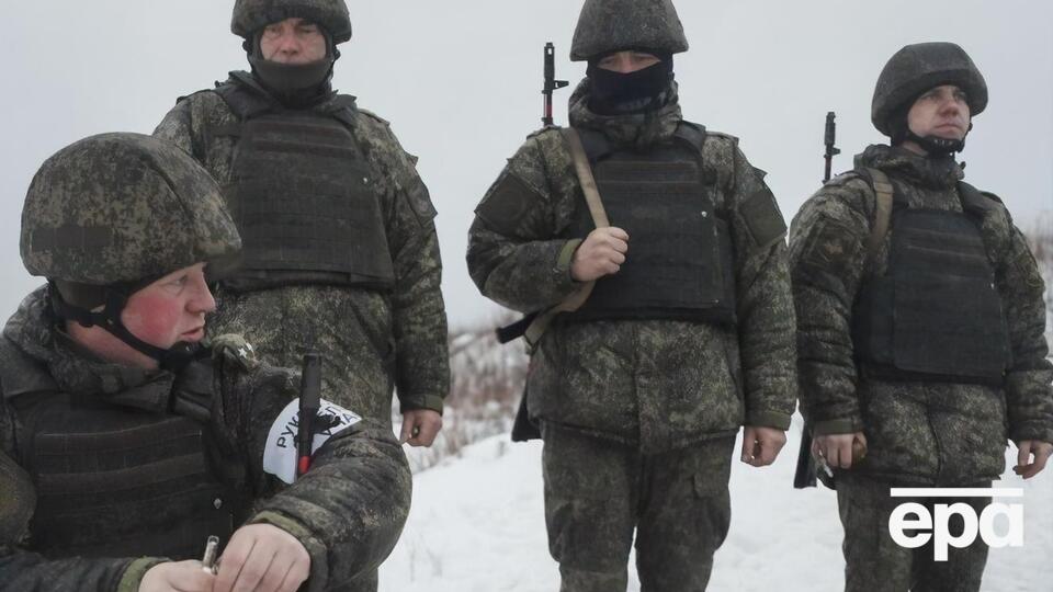 Россия попытается переломить ход войны в Украине, усилив мобилизацию в РФ, поскольку "мяса Путину не жалко", полагает Невзлин