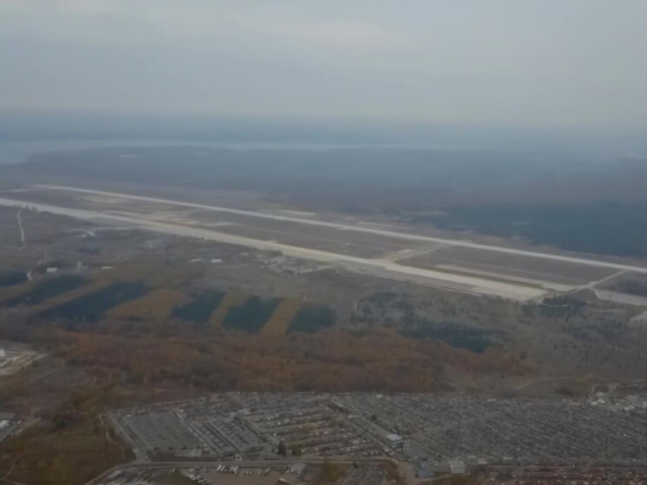 Взрывы слышали в районе аэродрома Балтимор