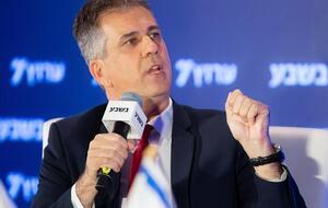 Коэн обещал, что Тель-Авив сохранит гуманитарную помощь Киеву