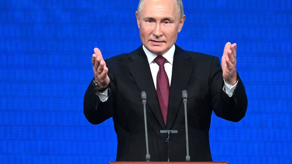 Шустер: Путин оказался у власти совершенно случайно