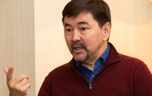 По словам Сейсембаева, сейчас ситуация в Казахстане спокойная, "страна развивается"