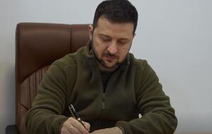 Зеленский создал военную администрацию в Олешках