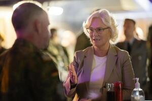 Форму й зміст новорічного звернення Ламбрехт у Німеччині багато хто назвав невдалими