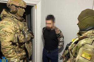 СБУ затримала сімох підозрюваних у коригуванні ракетних ударів по Дніпру
