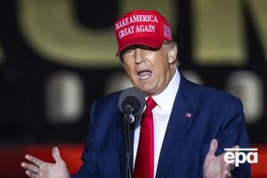 Трамп требовал компенсации от Клинтон за обвинения в связях с Россией