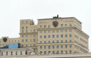 ЗРК "Панцирь-С1" на здании министерства обороны России, вероятно, появился в конце прошлого года