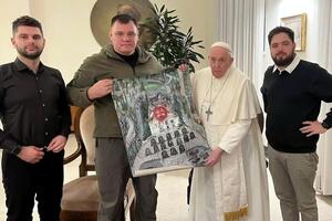 Франциску передали картину с изображением драмтеатра в разбомбленном Мариуполе