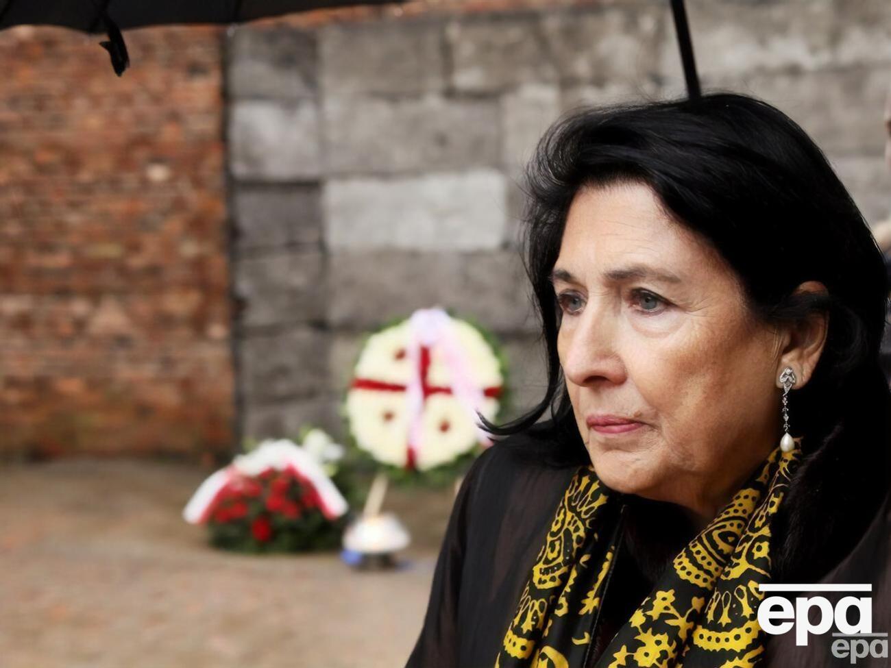 Зурабишвили: Вместо возобновления полетов правительству следует позаботиться о репутации страны