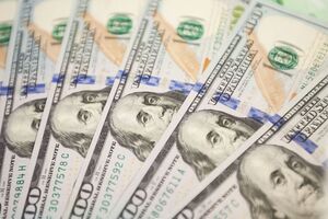 По данным УП, речь идет о взятке в $400 тыс.