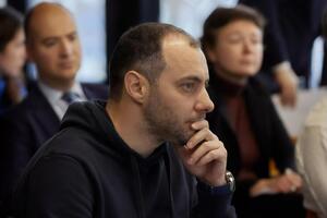 Кубраков: При принятии кадровых решений в новом министерстве мы руководствовались необходимостью сохранения институциональной памяти, но очевидно, что не такой