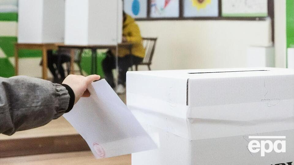 Явка на референдум составила 27,25%