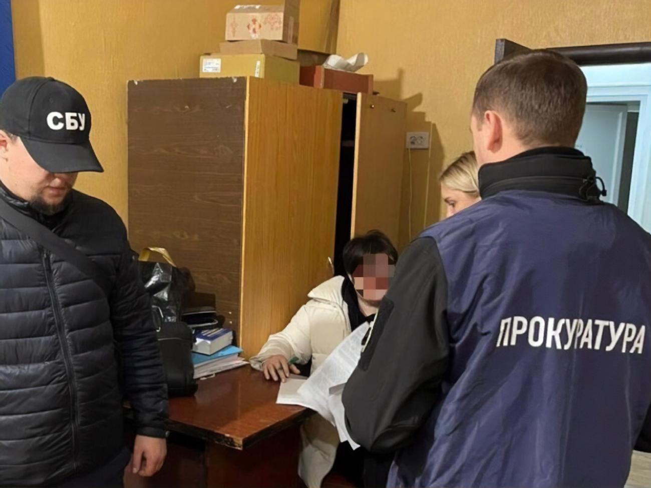 Женщина собирала сведения о ВСУ и расположении бомбоубежищ