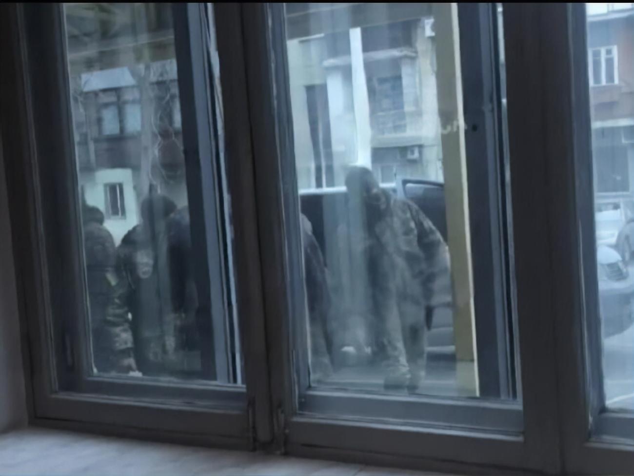 Відео із затриманням чоловіка під час вручення повістки потрапило в соцмережі