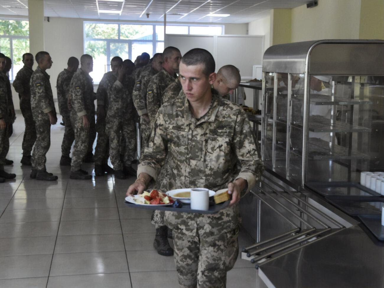 НАБУ й САП розбираються зі скандалом через закупівлю продуктів для військових