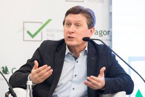 Что будет, если двойник Путина, которого "назначат на трон", вдруг проявит амбиции и захочет править по-настоящему?