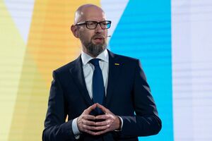 Яценюк заявил, что в будущем место тиранам будет только в "новой Гааге или новом Нюрнберге"
