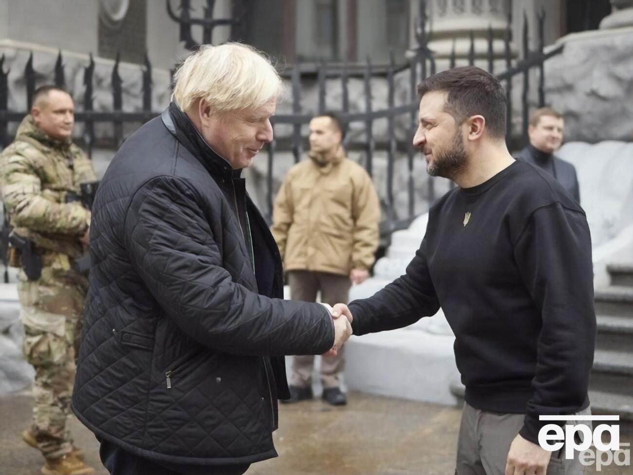 Зеленський і Джонсон публічно обмінялися жартами