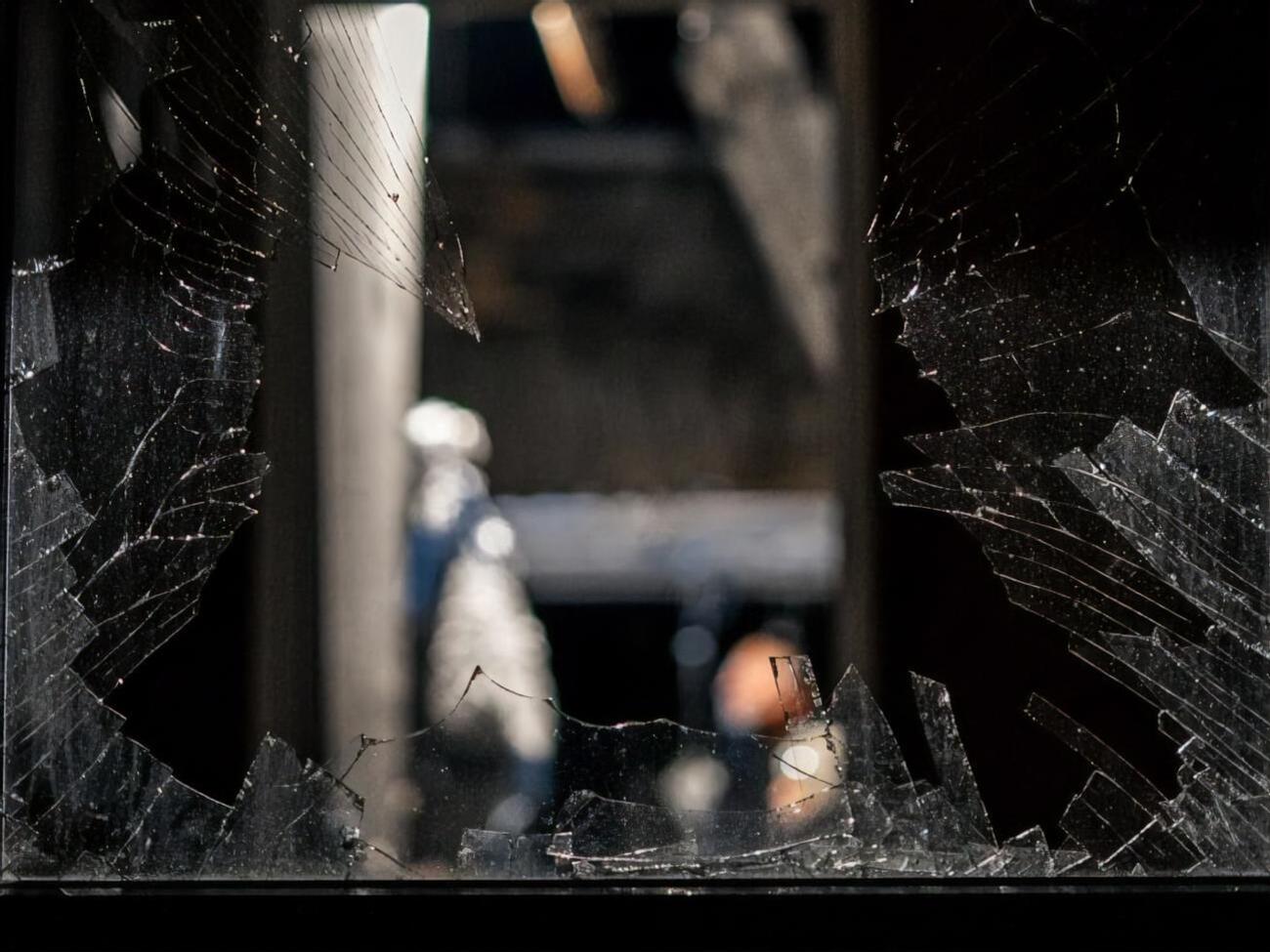 Один из снарядов оккупантов попал в жилой дом многодетной семьи в Эсманской общине, рассказал глава Сумской ОВА