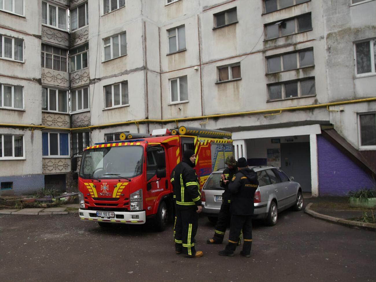 Граната разорвалась в квартире многоэтажного дома