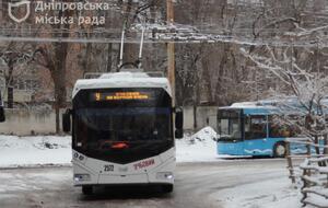 Рух електротранспорту у Дніпрі зупинили до 26 січня включно