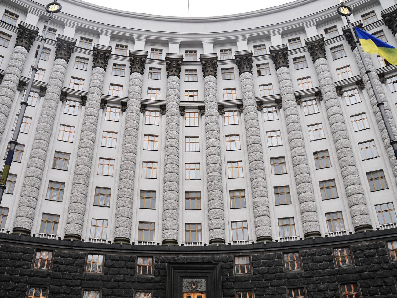 Кабмін підтримав звільнення п'ятьох голів ОВА й кількох заступників міністрів