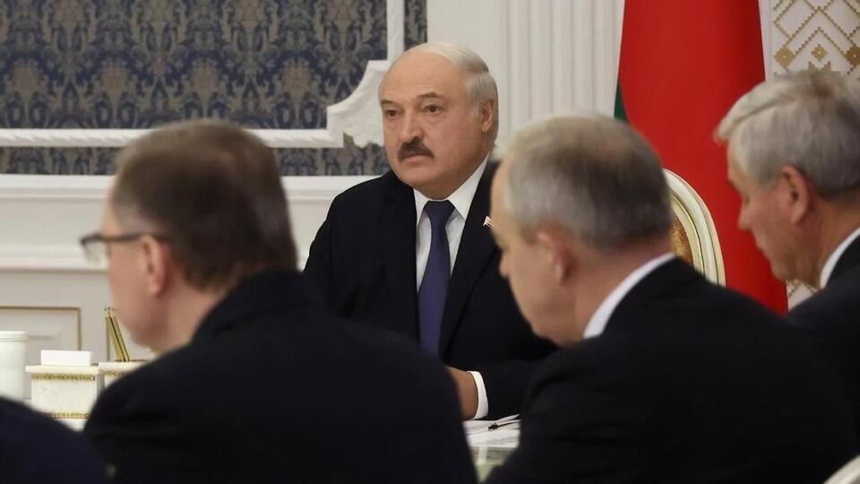 Лукашенко стверджує, що в Україні й далі готують "бойовиків та екстремістів"