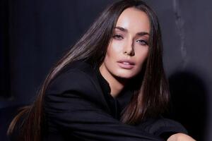Мишина: Существует ли еще что-нибудь, кроме моего сознания? Неизвестно…