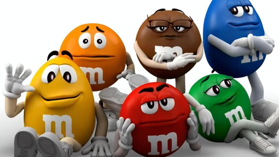 Скандал с редизайном M&M's разгорелся в январе 2021 года