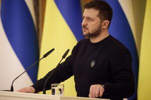 Для Украины очень важно, чтобы Беларусь не утратила свою независимость и не вступила в "позорную войну", отметил Зеленский