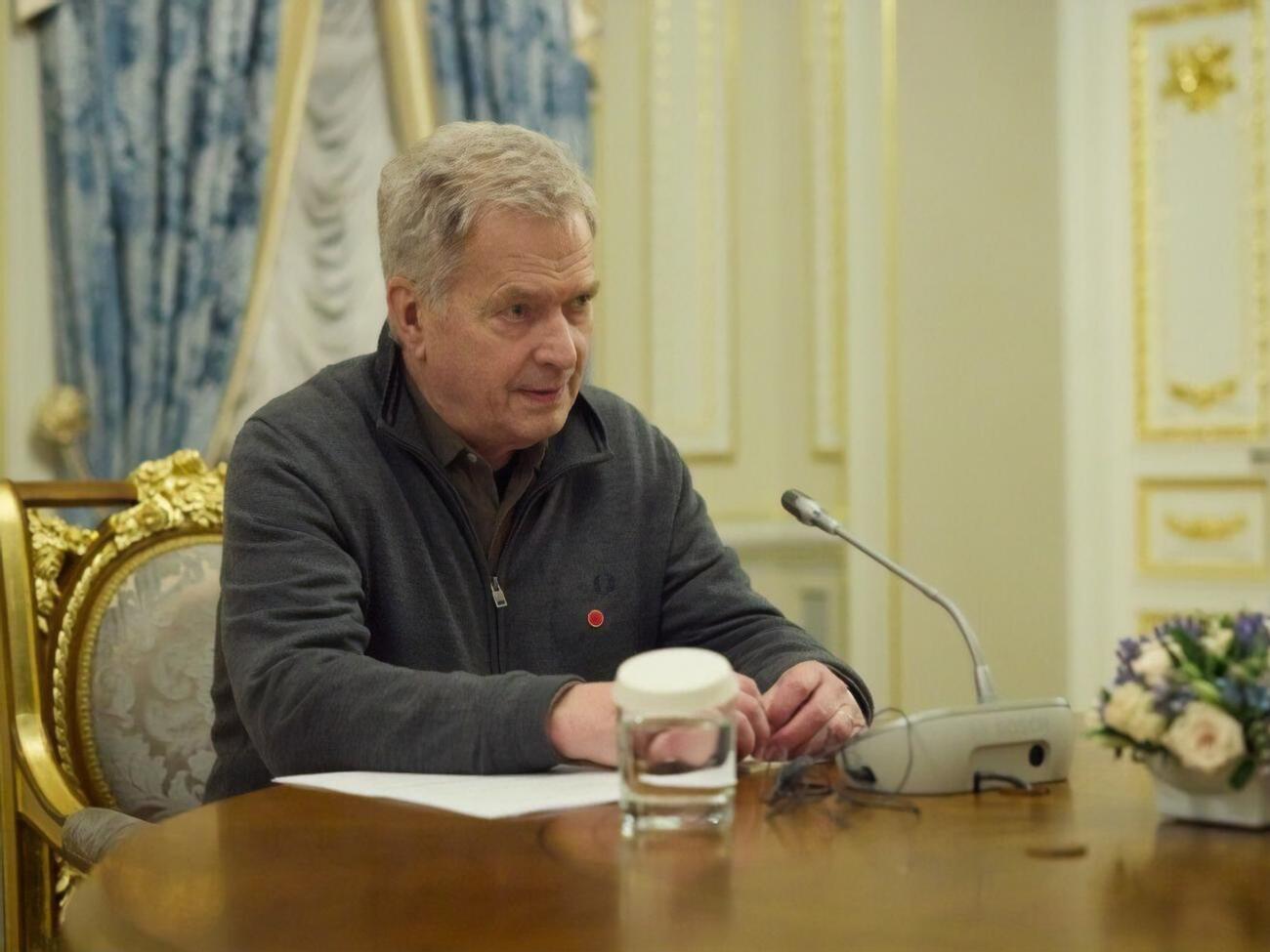 В вопросе о пути Финляндии и Швеции к членству в НАТО нужно "сохранять спокойствие", отметил Нийнисте