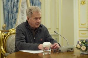 В вопросе о пути Финляндии и Швеции к членству в НАТО нужно "сохранять спокойствие", отметил Нийнисте