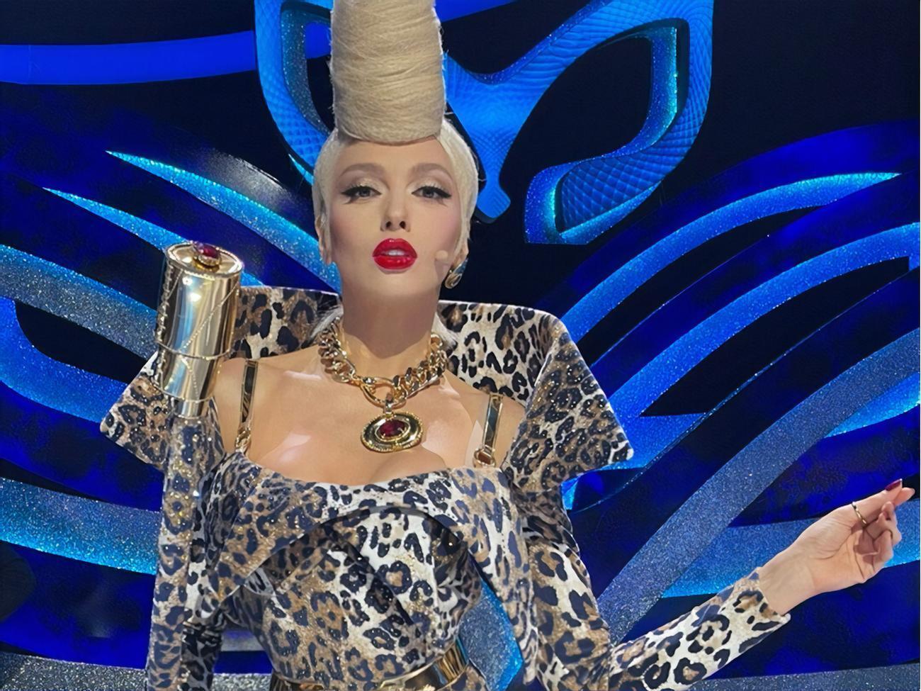 Учасники акції публікують фото в одязі з леопардовим принтом. Флешмоб також підтримала Полякова