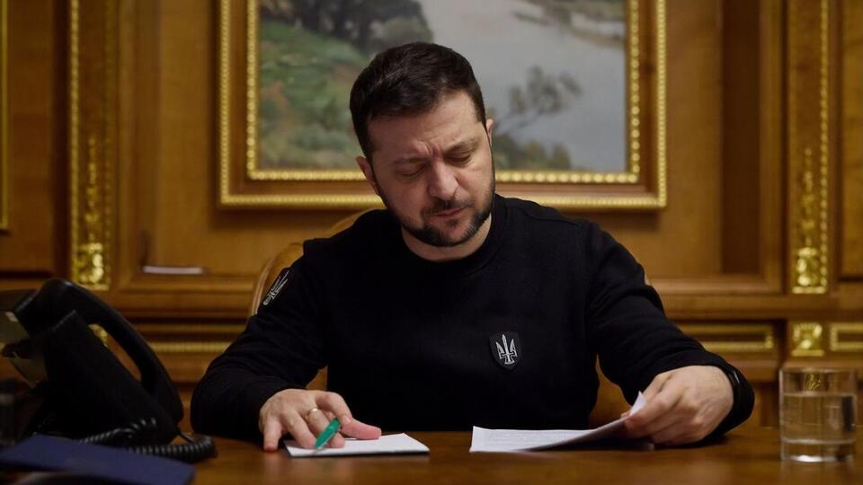 Зеленский подписал закон об усилении ответственности за дезертирство и неповиновение военнослужащих в Украине