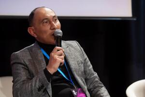 Рустамзаде: Уже весь мир осознает, что с РФ в ее существующей парадигме он сосуществовать не сможет