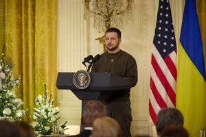 Зеленський приїхав до США з тим самим меседжем, що й Черчилль 1941 року, зазначив Піонтковський