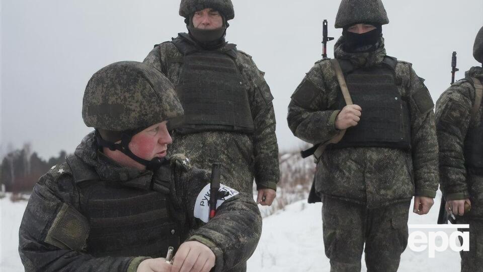 Ув'язнених без підготовки відправляють на передову